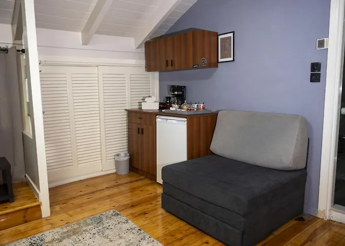 Deisisroom Poseidon * Нафплион